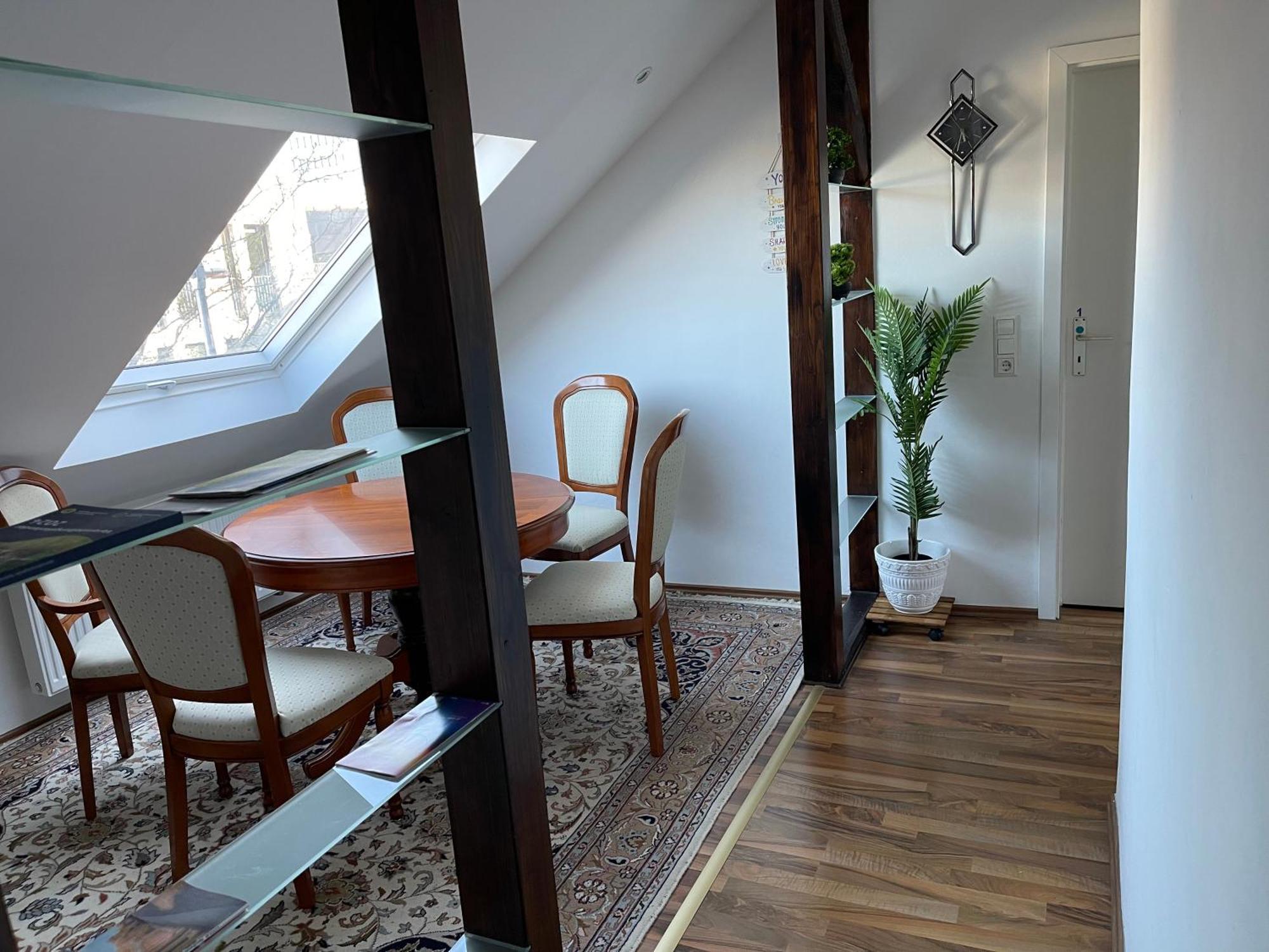 Bequemes Einzelzimmer Im Herzen Von Kassel Exterior foto